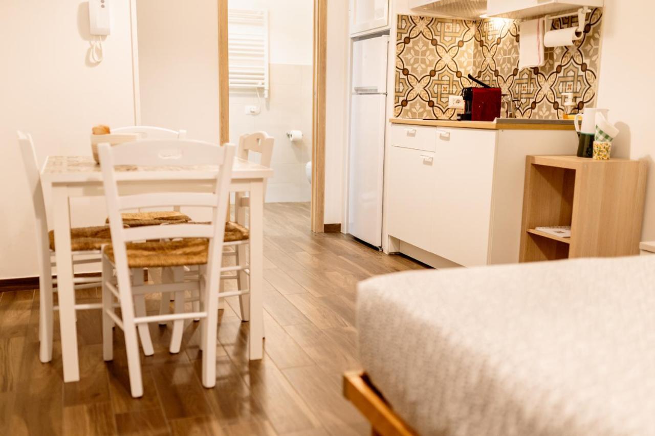 Nonna Vittoria Apartments Мола-ді-Барі Екстер'єр фото